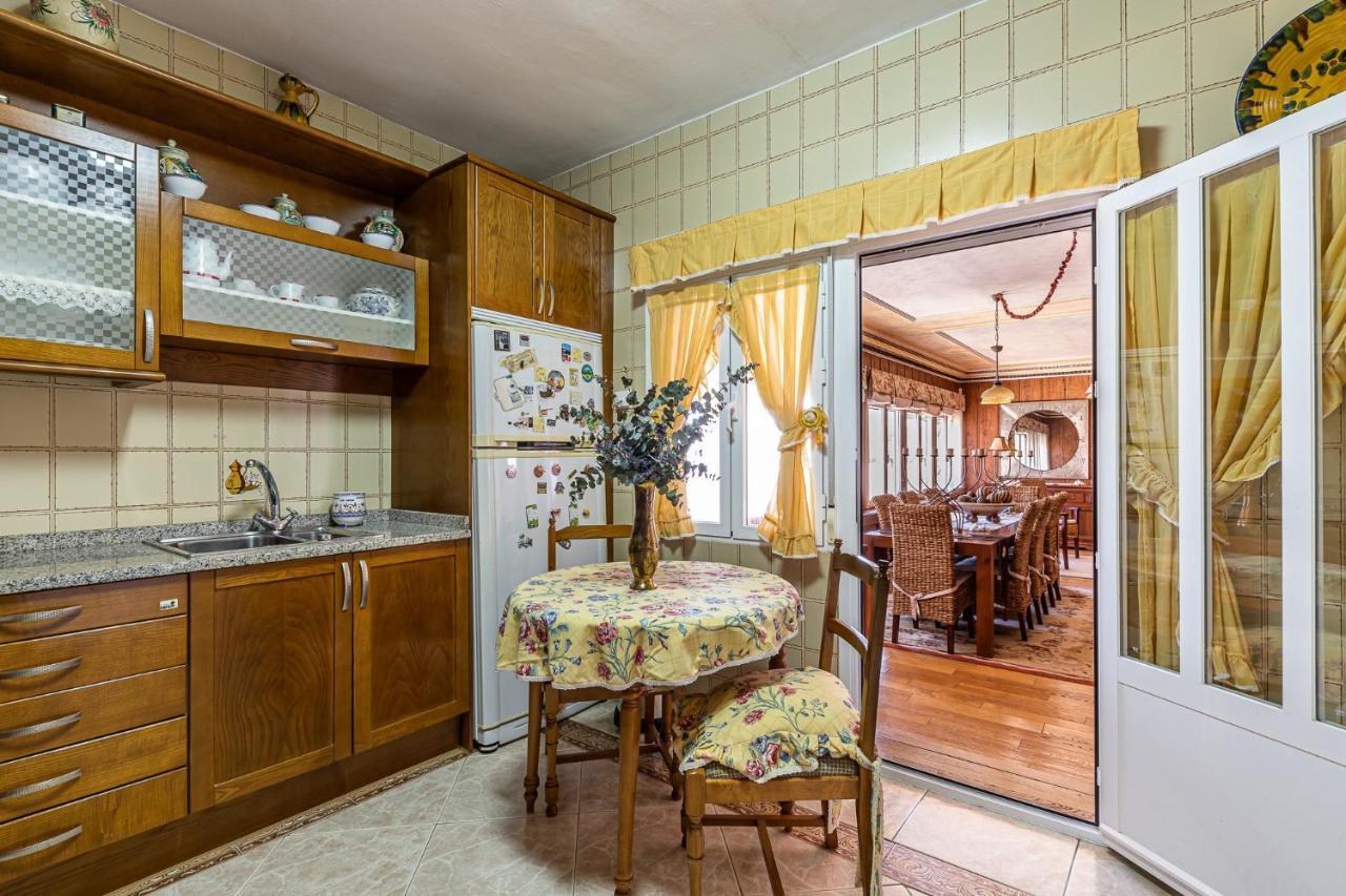 Waou Deluxe Cottage Titulcia Exterior photo